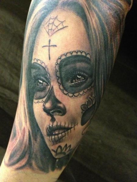 Tatuagem Caveira Mexicana Mulher por Mia Tattoo