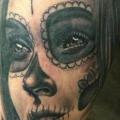 tatuaje Cráneo mexicano Mujer por Mia Tattoo
