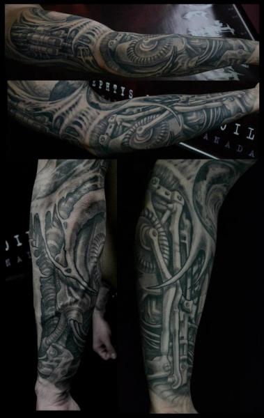 Biomechanical Sleeve Tattoo by Nephtys de l'Etoile