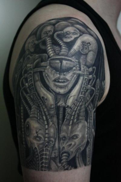 Shoulder Fantasy Giger Tattoo by Corpse Painter