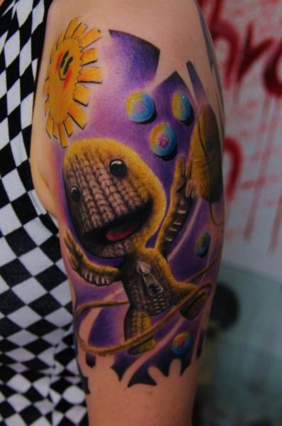 Tatuaggio Braccio Fantasy Burattino di Vicious Circle Tattoo