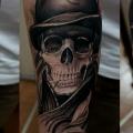 tatuaje Brazo Fantasy Cráneo por Pavel Roch