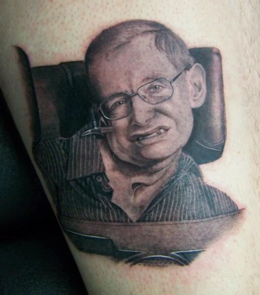 Porträt Realistische Stephen Hawking Tattoo von David Corden Tattoos