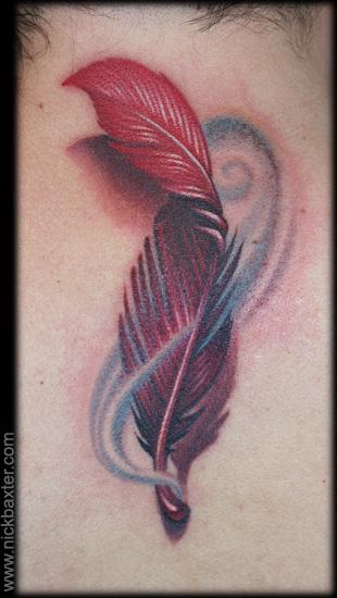 Tatuaje Realista Pluma 3d por Nick Baxter