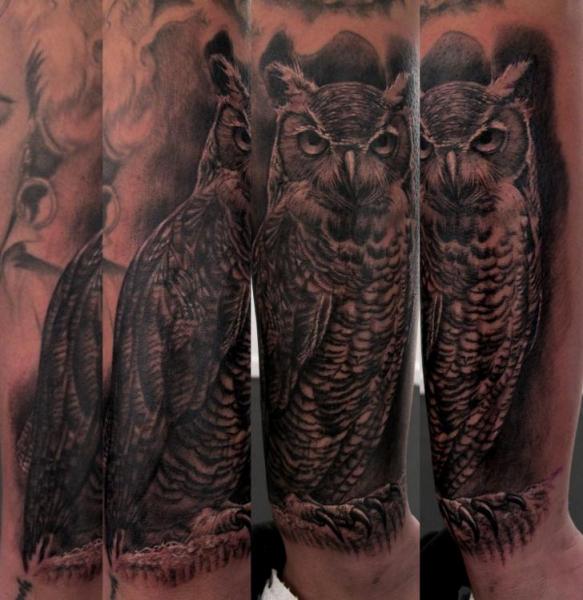 Arm Realistic Owl Tattoo by Stefano Alcantara
