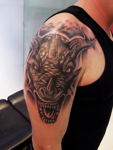 Tatuaggio Spalla Fantasy Draghi di Original Tattoo