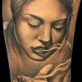 tatuaje Retrato Realista Mujer por Demon Tattoo