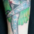 Arm Bein Pin-up tattoo von Forever True Tattoo