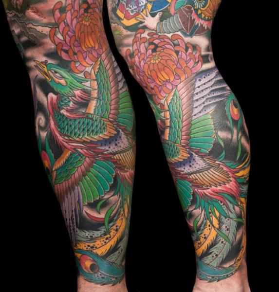 Tatuagem Panturrilha Fénix por Chalice Tattoo