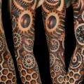 Getriebe Sleeve tattoo von Chalice Tattoo