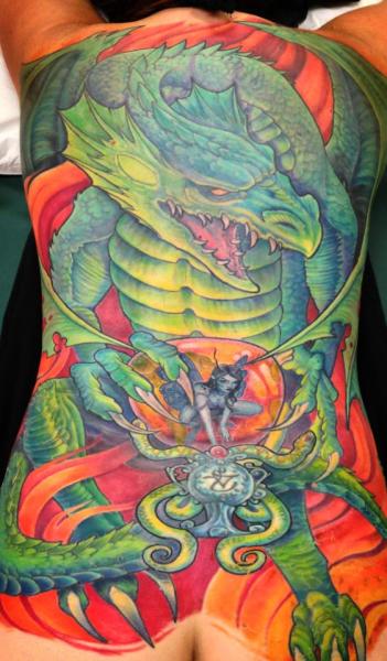 Tatuaje Japoneses Espalda Dragón por Dead God Tattoo