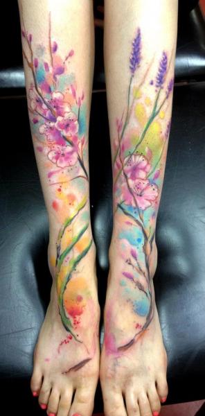 Leg Flower Tattoo by Tribo Tattoo