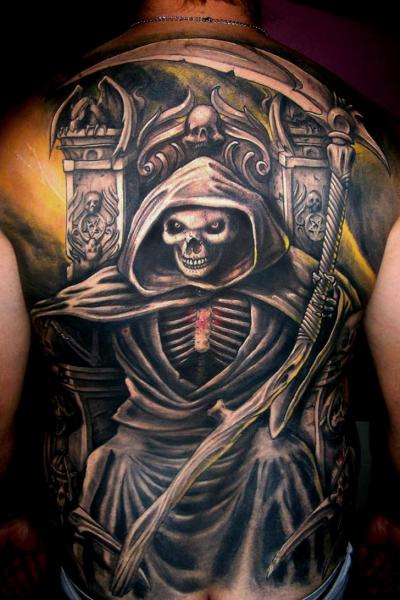 Tatuaje Fantasy Espalda Muerte por Javier Tattoo