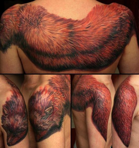 Shoulder Realistic Back Fox Tattoo by Boris Tattoo