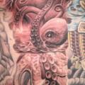 tatuaje Fantasy Vientre Pulpo por Josh Duffy Tattoo