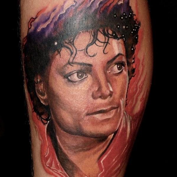 Tatuaggio Ritratti Realistici Michael Jackson di Reinkarnation Tattoos