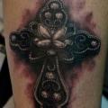 tatuaje Realista Pierna Cruz 3d por Street Tattoo