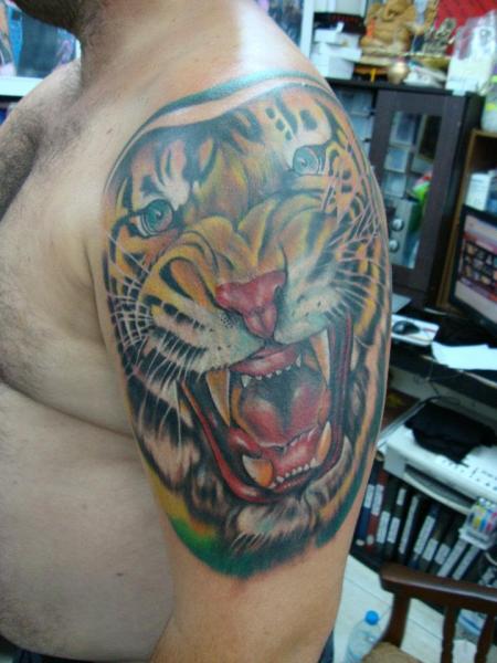 Shoulder Realistic Tiger Tattoo by Bird Tattoo