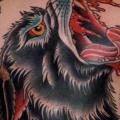 tatuaje Pecho Old School Lobo por Mike Chambers