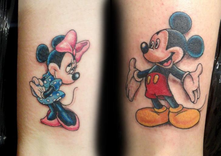 Tatuaggio Braccio Fantasy Topolino Personaggi Minnie di Style Tattoo