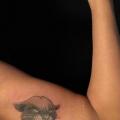 Arm Panther tattoo von Saved Tattoo
