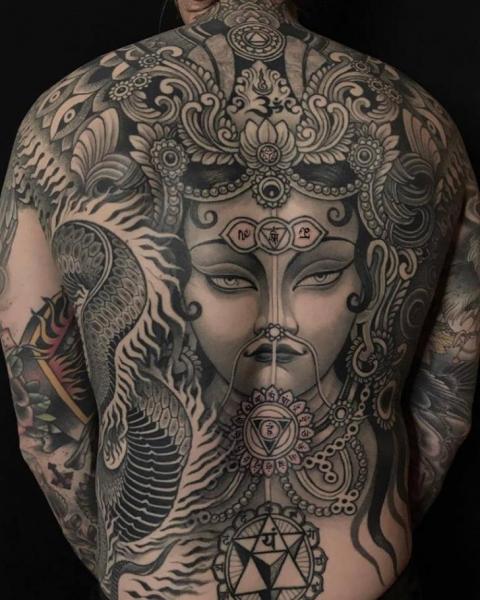 Tatuaje Buda Espalda Religioso por Saved Tattoo