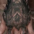Hand Teufel Dotwork tattoo von Saved Tattoo