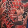 รอยสัก หัวไหล่ ญี่ปุ่น ปลาตะเพียน ปลาคราฟ โดย Spilled Ink Tattoo