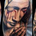 tatuaje Hombro Religioso por Tattoo Rascal