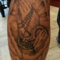 Bein Gebetshände Hände Religiös tattoo von Dingo Tattoo