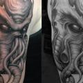 tatuaje Hombro Fantasy Monstruo por Bob Tyrrel