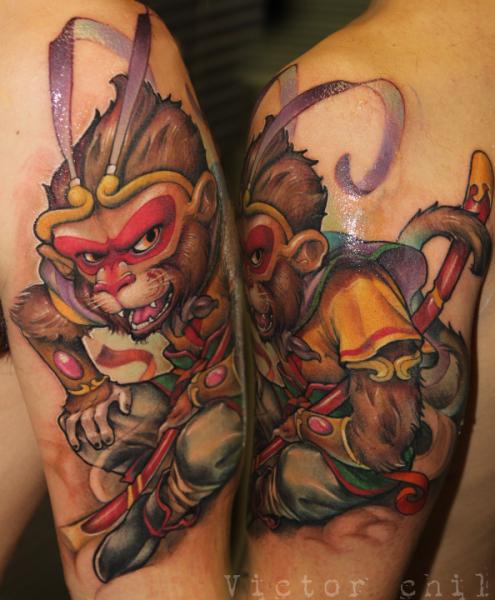 Tatuaggio Braccio Fantasy Scimmia di Victor Chil