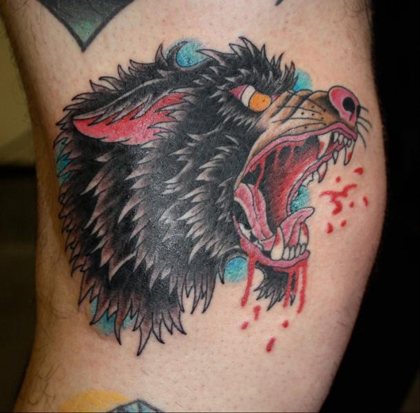 Arm Wolf Blut Tattoo von Fatink Tattoo