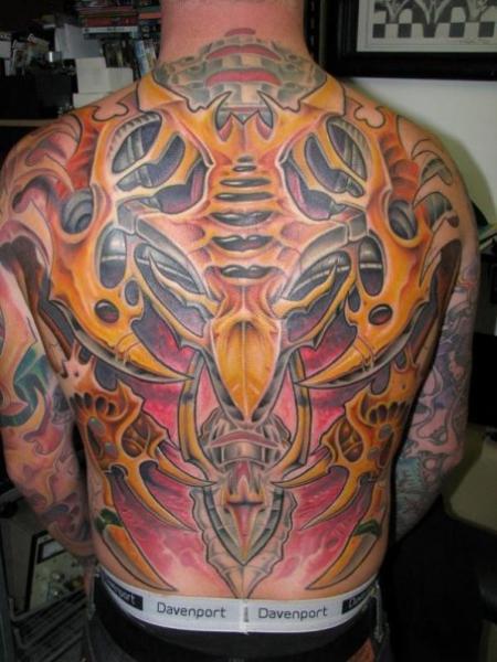 Tatuaje Biomecánica Espalda por Fatink Tattoo