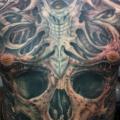Schulter Biomechanisch Brust Totenkopf Bauch tattoo von Fatink Tattoo