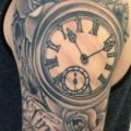 Shoulder Arm Clock Old School tattoo by Power Tattoo Company