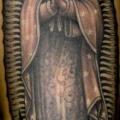 tatuaje Brazo Religioso por Salt Water Tattoo