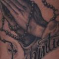 Gebetshände Religiös Nacken tattoo von Salt Water Tattoo