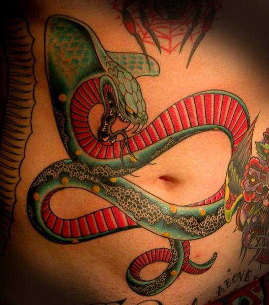 Schlangen Seite Bauch Tattoo von Salt Water Tattoo