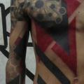 tatuaggio Petto Dotwork Manica di Kostek Stekkos
