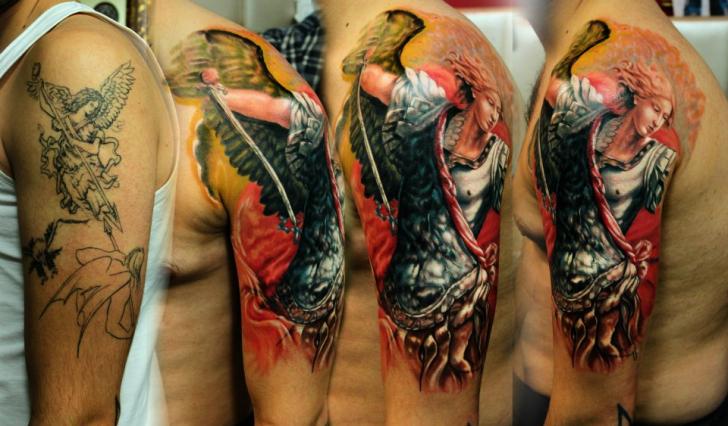 Shoulder Angel Tattoo by Kronik Tattoo