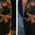 tatuaje Brazo Fantasy Batman por Mike Stocklings