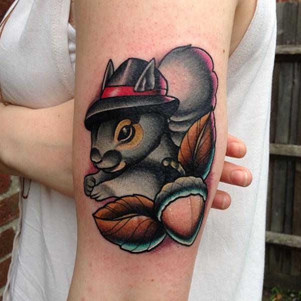 Arm New School Eichhörnchen Tattoo von Mike Stocklings