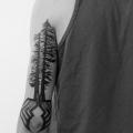 Arm Baum tattoo von 2 Spirit Tattoo