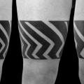 tatuaje Pierna Tribal por 2 Spirit Tattoo