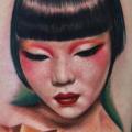tatuaje Hombro Retrato Geisha por Rich Pineda Tattoo