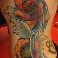 Flower Side Japanese tattoo by Camila Rocha