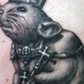 tatuaje Brazo Fantasy Ratón por Tim Kerr