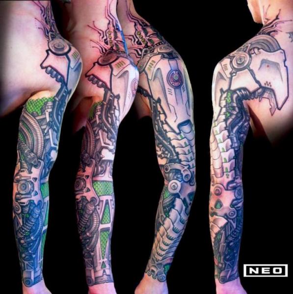 Biomechanisch Sleeve Tattoo von DeLaine Neo Gilma