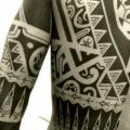 Seite Rücken Tribal Sleeve tattoo von Apocaript